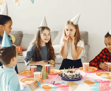 Kids at a birthday party